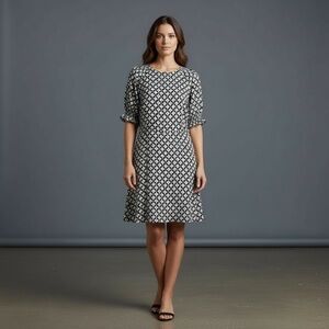 💛 Banana Republic Geometric Print Dress with Shirred Sleeves – Size 6